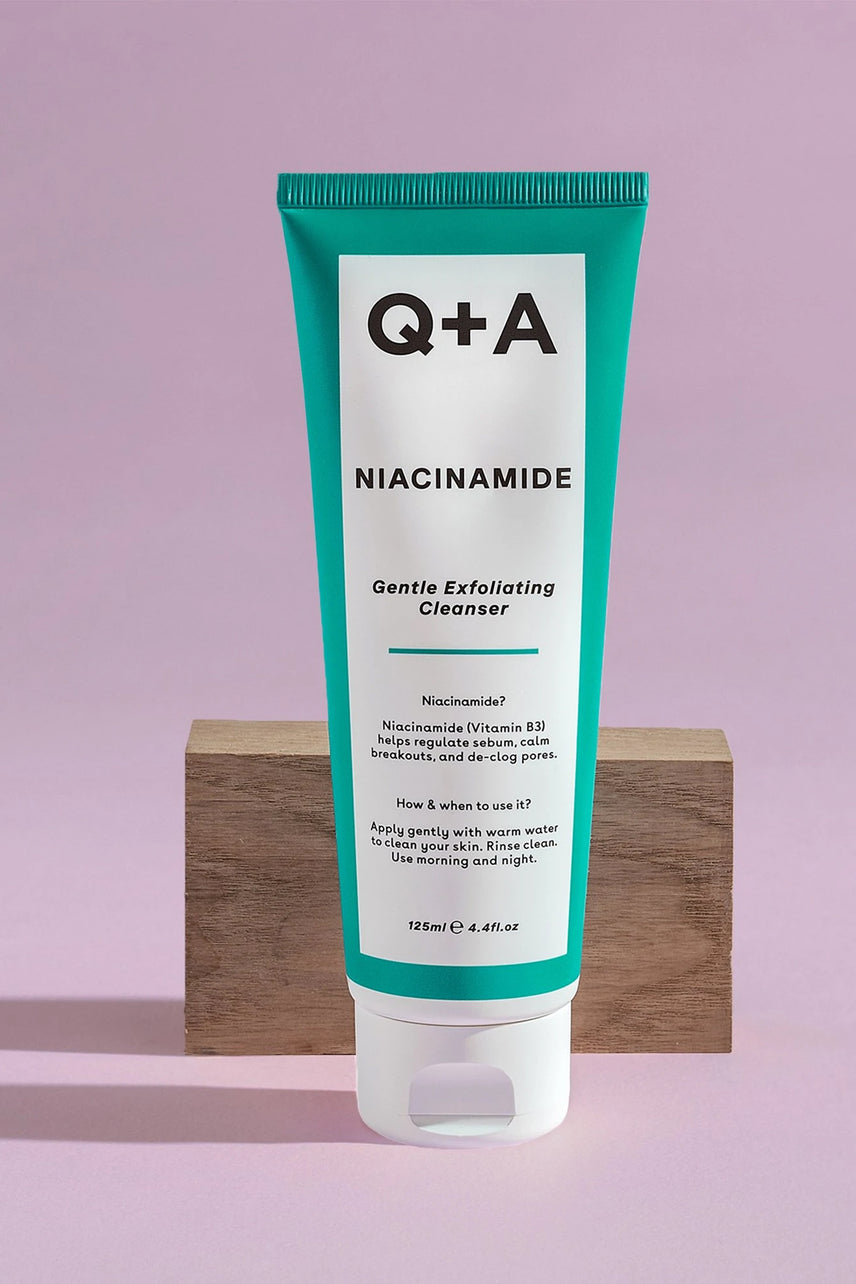 Q+A Niacinamide Gentle Exfoliating Cleanser - Life Pharmacy St Lukes