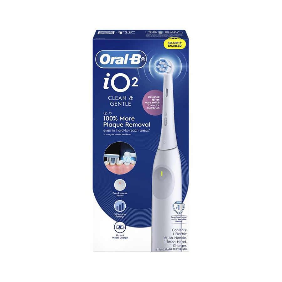 ORAL B IO 2 Clean & Gentle Power Brush White