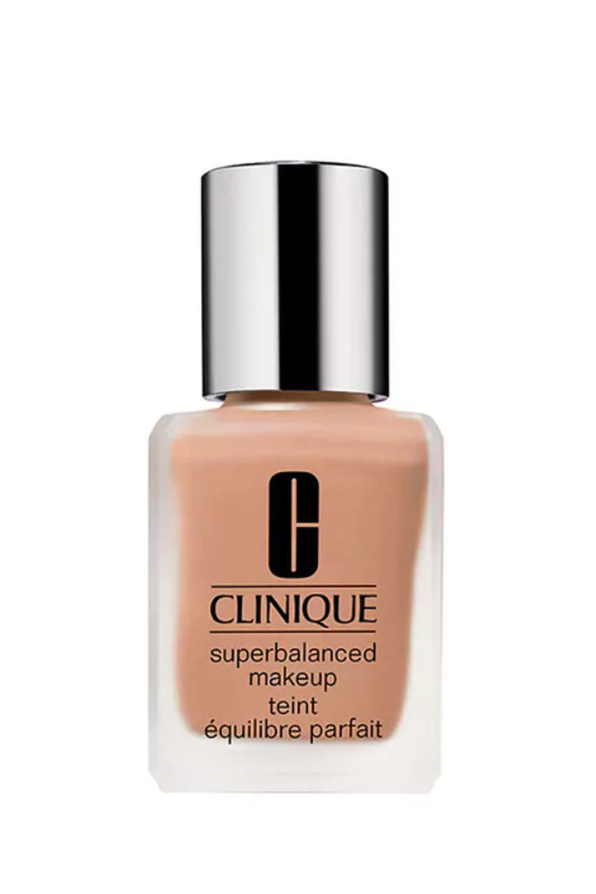 CLINIQUE  Superbalanced Makeup  09 Sand 30ml - Life Pharmacy St Lukes